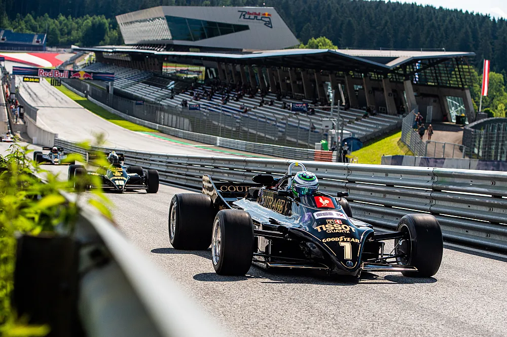 HISTORISCHES RENNWOCHENENDE AM RED BULL RING GESTARTET