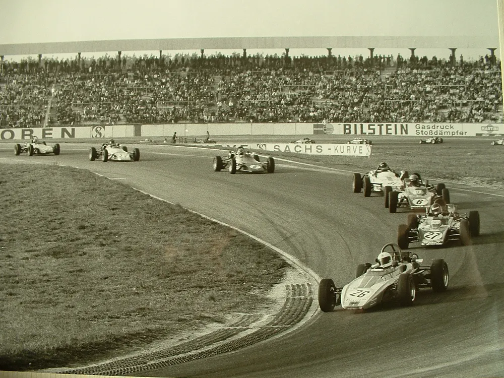 FROM FORMULA VAU TO FORMULA 1